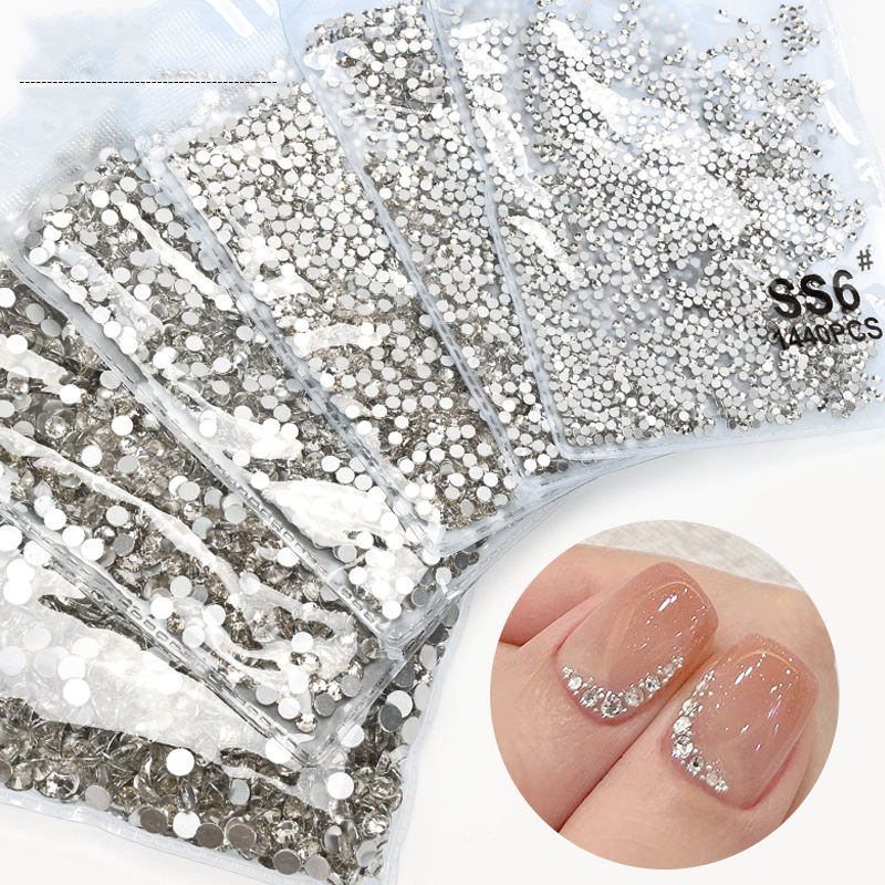 Nail Art Rhinestone Set — 1440 Pieces
